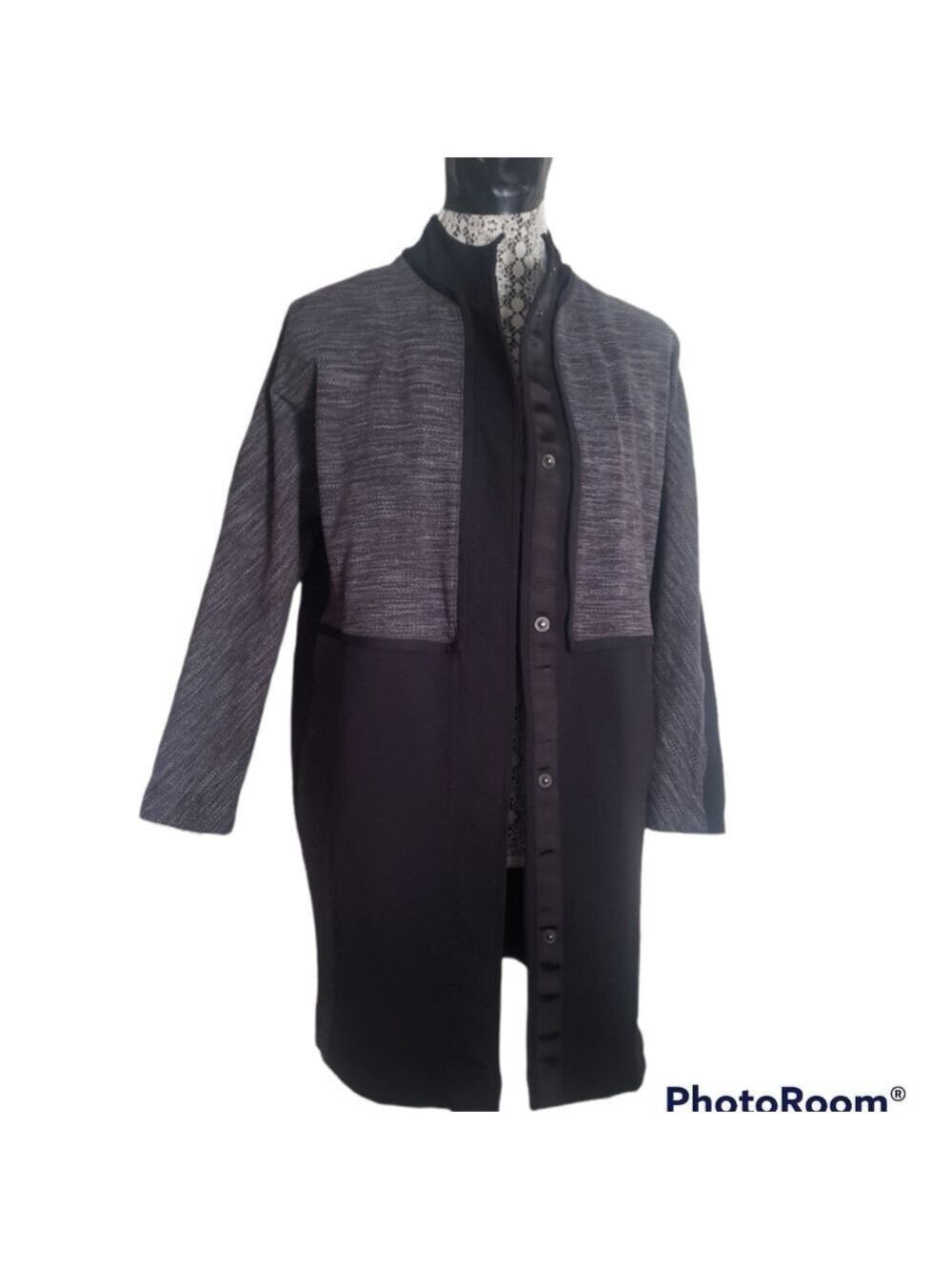 Lululemon Jacket - Picture 4 of 16